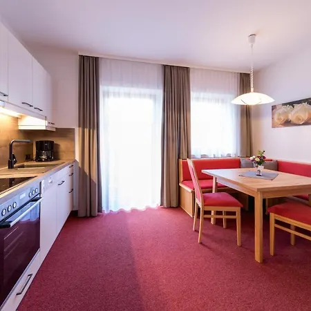 Rosengartl Apartmán *