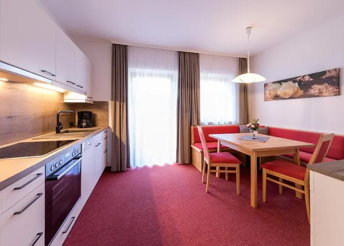 Rosengartl Apartman *